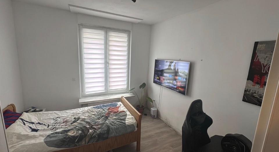 Erdgeschoßwohnung Recklinghausen - 3 Zimmer, 74 m&sup2;, 700&euro; | Angebot:25793332