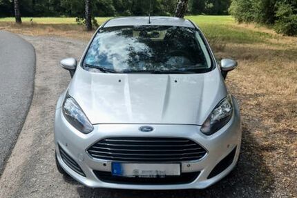 Ford Fiesta 108.850 km 4.800 &euro; Dorsten 46282