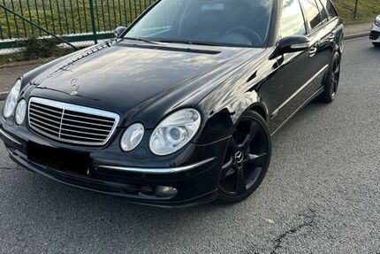 Mercedes E 320