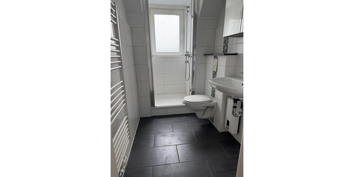 Dachgeschoßwohnung Gladbeck Alt-Rentfort - 2.5 Zimmer, 68 m&sup2;, 489&euro; | Angebot:26495984
