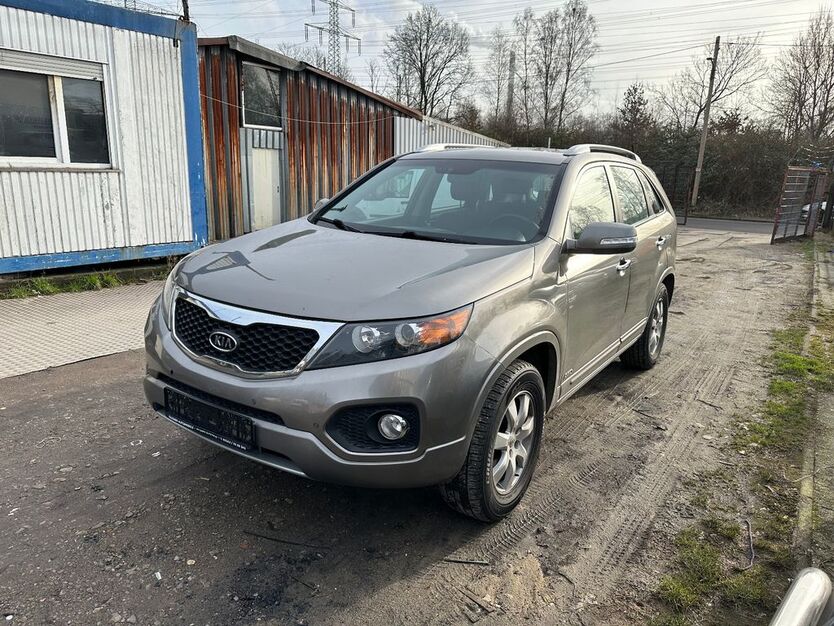 Kia Sorento 261.000 km 5.600 € Bottrop 46238