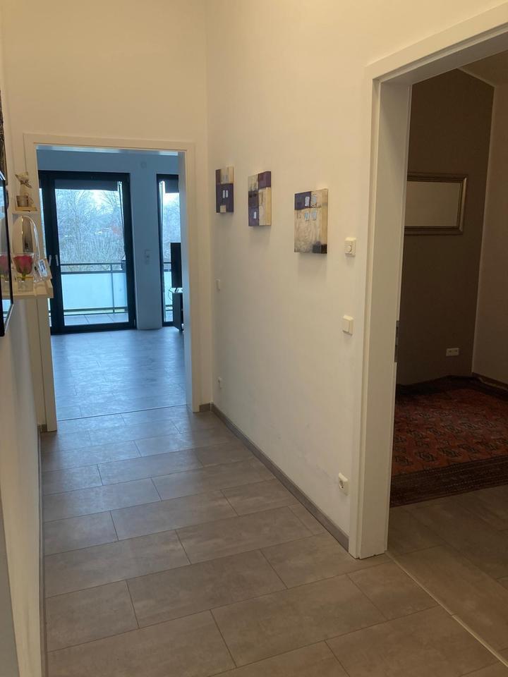 Hochwertige moderne 70qm Neubau EinliegerWohnung Balkon Im Grünen