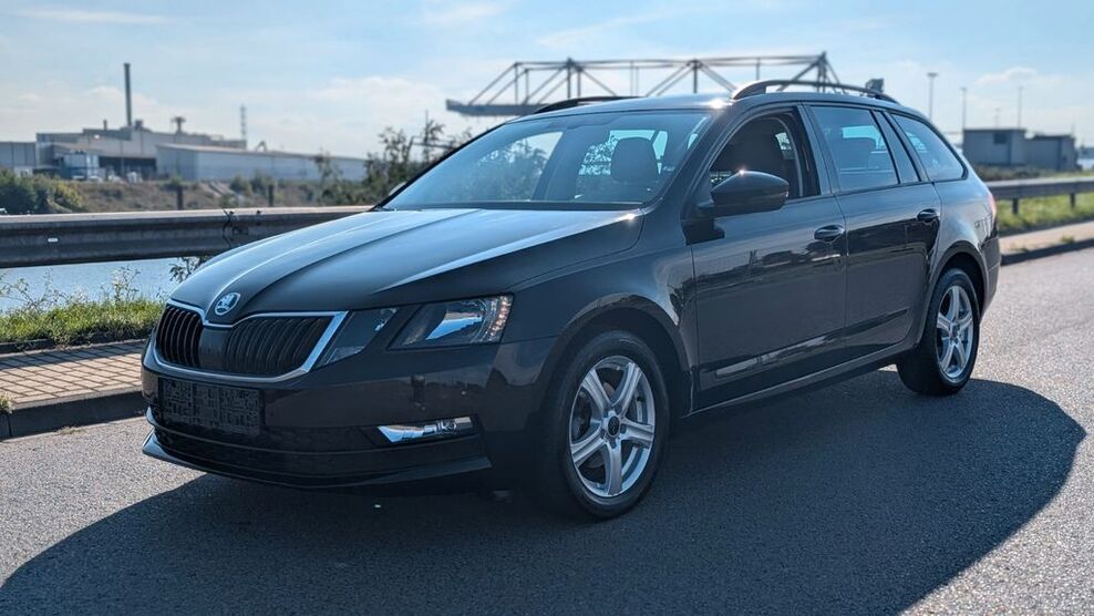 Skoda Octavia 137.000 km 9.999 € Duisburg 47138