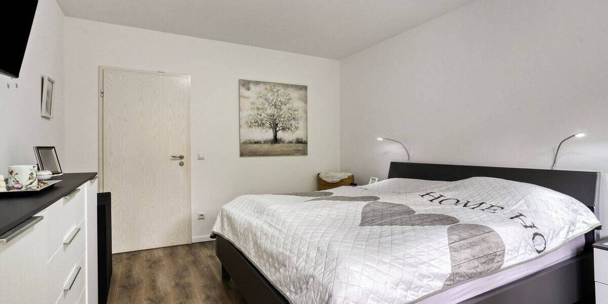 Reihenendhaus Mülheim an der Ruhr Mitte-Ost - 7 Zimmer, 184 m&sup2;, 559.000&euro; | Angebot:25799172