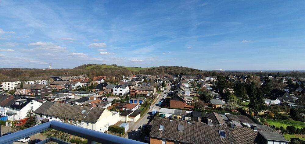 Penthouse-Feeling: 3 Zimmer, ca. 74,5 m², Balkon & sagenhafter Fernblick in Buer-Schaffrath 3 zimmer