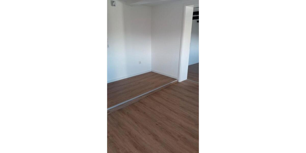 Etagenwohnung Wuppertal Dönberg - 2 Zimmer, 42 m&sup2;, 370&euro; | Angebot:25265398