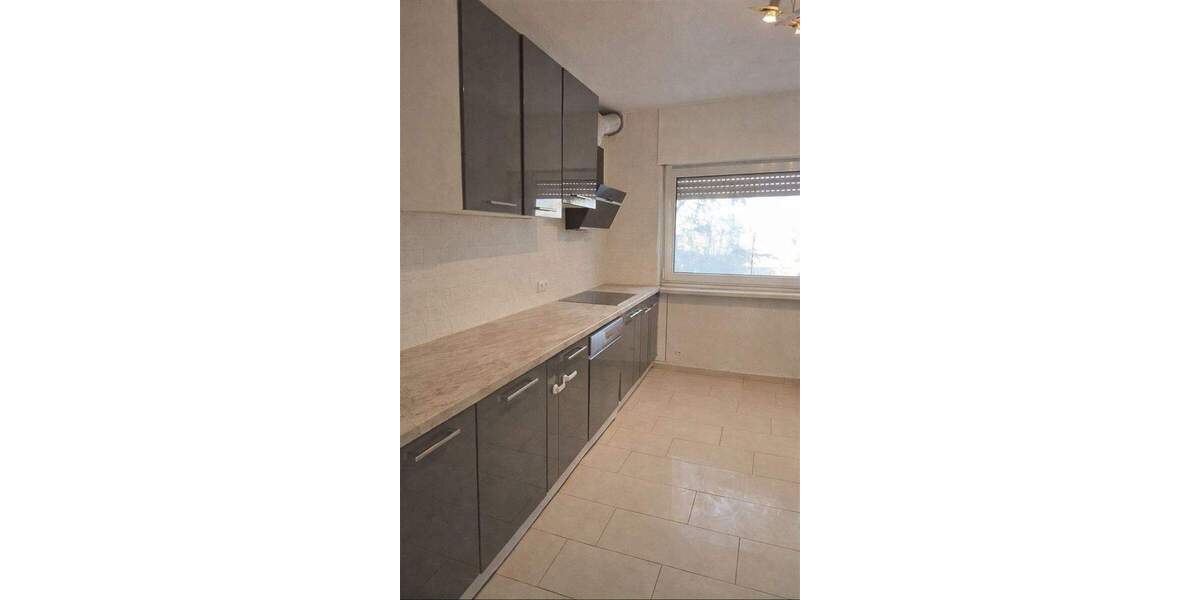 Familienfreundliches Zweifamilienhaus mit großem Garten in beliebter Wohnlage von Velbert-Mitte 6 zimmer