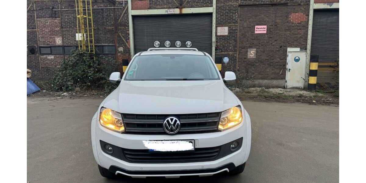 VW Amarok 153.000 km 20.999 &euro; Dortmund 44145
