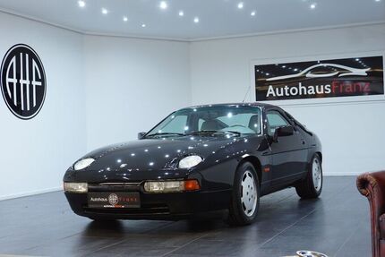 Porsche 928