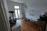 4 Zimmer Eigentumswohnung mit großem Balkon.