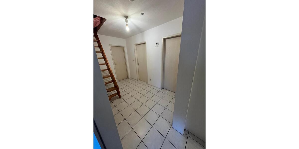 Etagenwohnung Bochum Wiemelhausen - 1 Zimmer, 20 m&sup2;, 435&euro; | Angebot:25723966