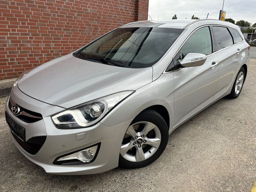 Hyundai i40 144.542 km 7.800 € Herne 44629