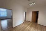 Attraktive GewerbeImmobilie zur Vermietung in Hagen - Moderne Bürofläche in Top-Lage mit Aufzug und Stellplatz!