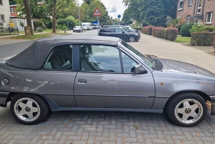 Opel Kadett 53.042 km 12.500 € Mülheim an der Ruhr 45473