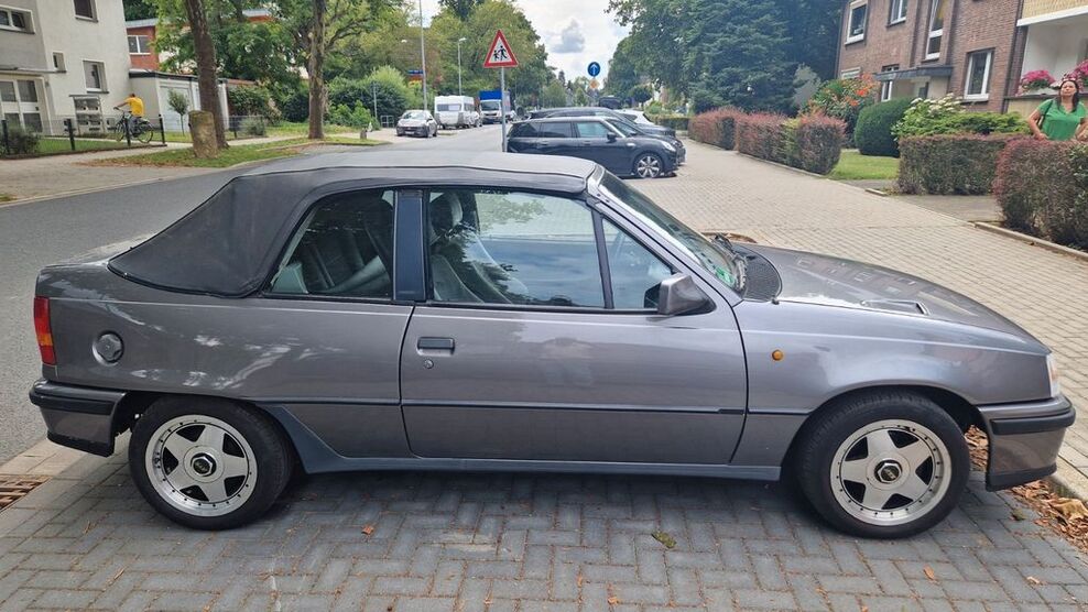 Opel Kadett 53.042 km 12.500 € Mülheim an der Ruhr 45473