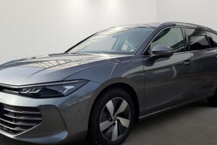 VW Passat 8.958 km 39.890 € Mülheim 45478
