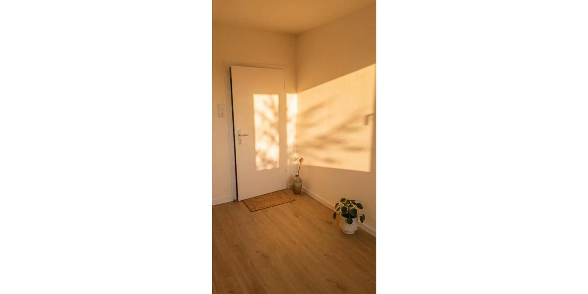 Etagenwohnung Gelsenkirchen Ückendorf - 4 Zimmer, 75 m&sup2;, 562&euro; | Angebot:25782970