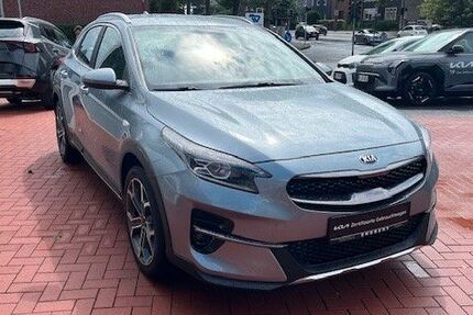 Kia XCeed 94.228 km 16.890 € Datteln 45711