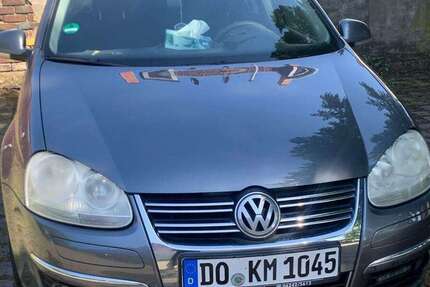 VW Jetta 151.000 km 4.490 € Dortmund 44328