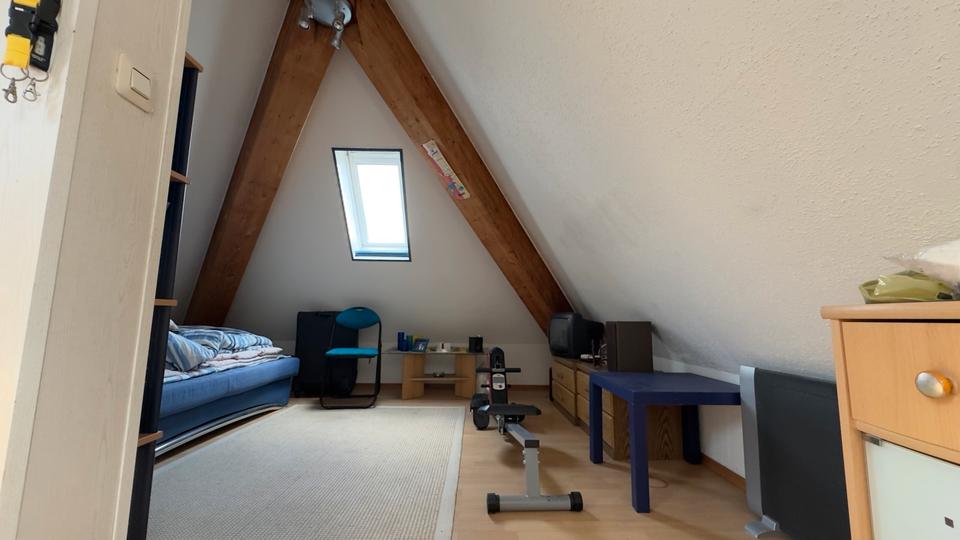 Dachgeschoßwohnung Schwerte - 3.5 Zimmer, 83 m&sup2;, 230.000&euro; | Angebot:27474967