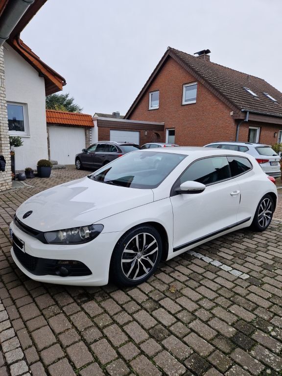 VW Scirocco 206.000 km 5.900 € Unna 59427