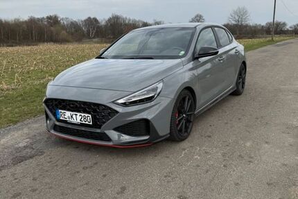 Hyundai i30 14.000 km 31.900 &euro; Marl 45770