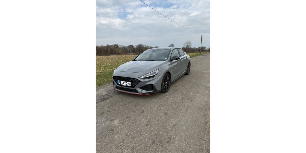 Hyundai i30 14.000 km 31.900 &euro; Marl 45770