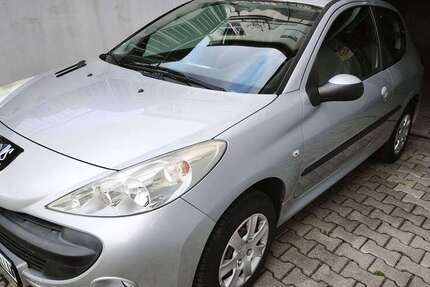 Peugeot 206 96.816 km 2.699 &euro; Dortmund, Stadt 44225