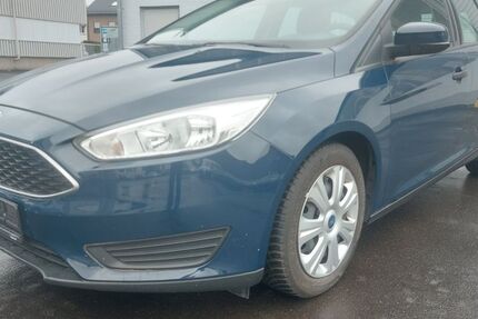 Ford Focus 160.000 km 4.950 &euro; Holzwickede 59439
