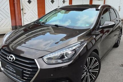 Hyundai i40 155.980 km 9.950 &euro; Wuppertal 42103