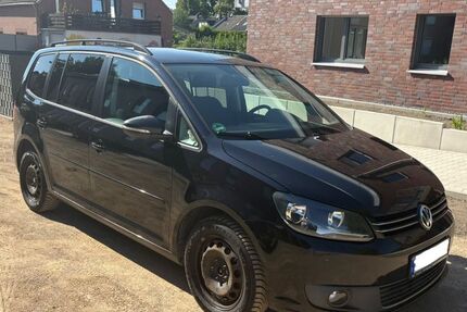 VW Touran 167.562 km 5.400 &euro; Dortmund 44329