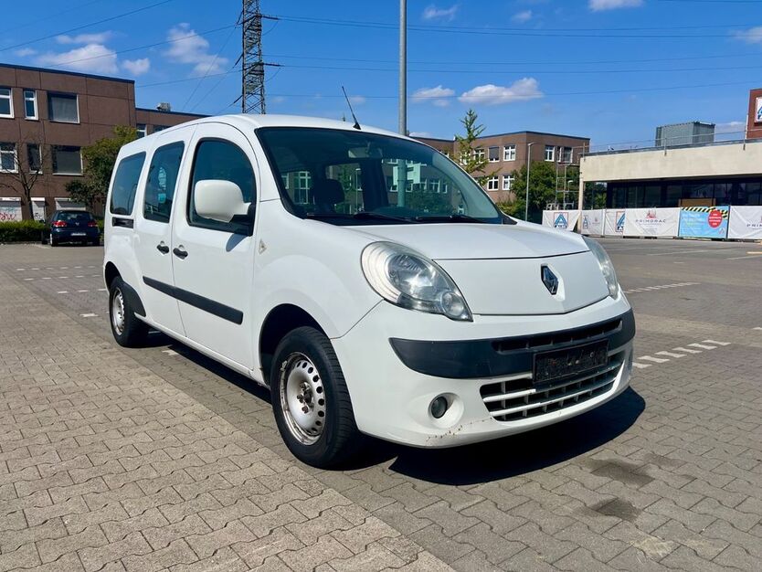 Renault Kangoo 220.000 km 3.990 € Essen 45139