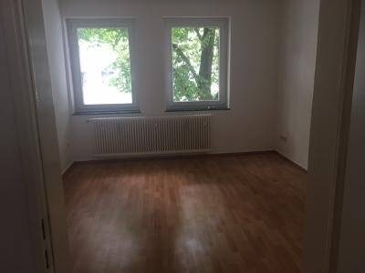 Etagenwohnung Essen Holsterhausen - 1 Zimmer, 35 m&sup2;, 315&euro; | Angebot:25399221