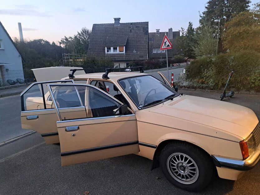 Opel Rekord 100.000 km 3.750 € Wuppertal 42349