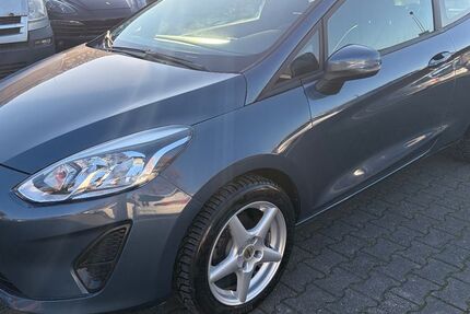 Ford Fiesta 67.000 km 7.200 &euro; gelsenkirchen 45881