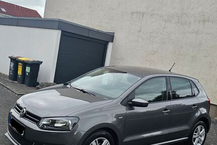 VW Polo 132.000 km 6.750 € Wuppertal 42107