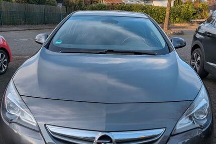 Opel Astra 125.604 km 5.200 &euro; Recklinghausen 45665
