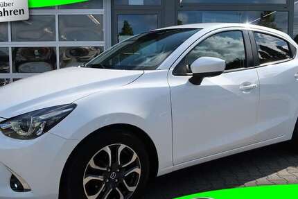 Mazda 2 87.200 km 13.880 € Marl 45772