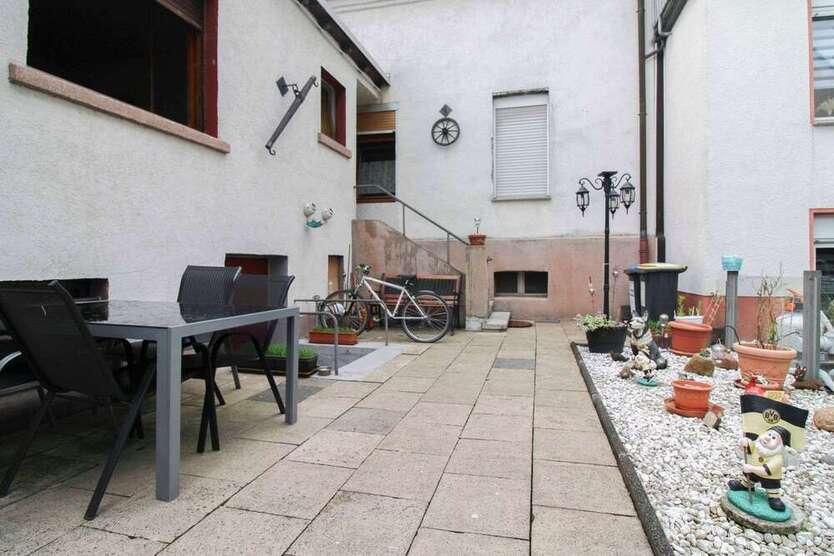 Wohnung zum Kaufen in Recklinghausen 120.000 € 98 m²