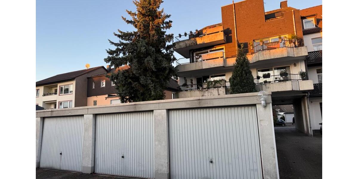 Eigentumswohnung mit zweiseitigen Balkon 2.5 zimmer