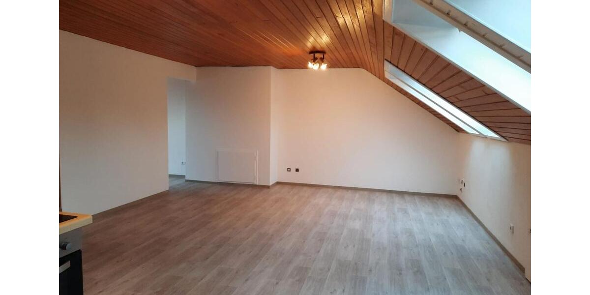 Schöne helle 42qm-DG-Wohnung in Haltern-Mitte zu vermieten 1.5 zimmer