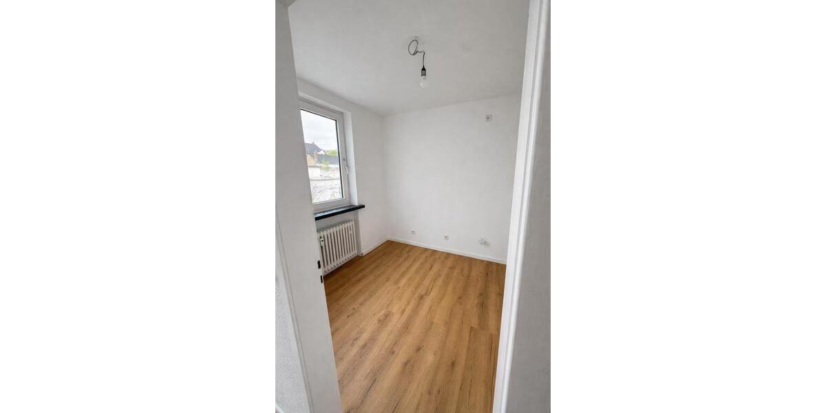 Etagenwohnung Lünen Brambauer - 3 Zimmer, 76 m&sup2;, 722&euro; | Angebot:26336399