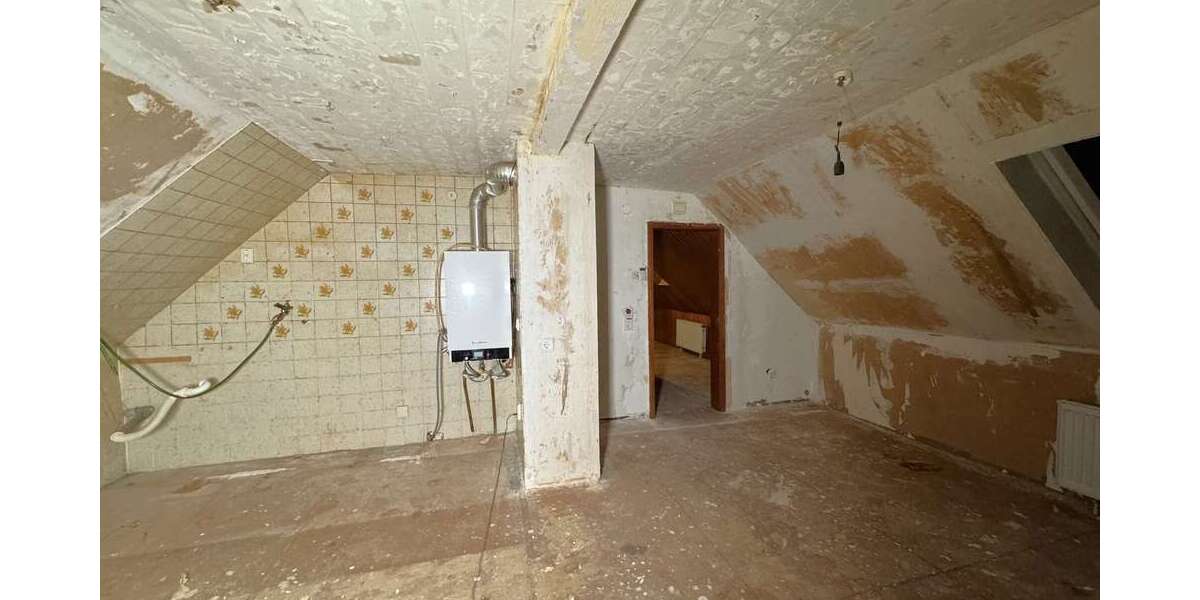 Attraktive Kapitalanlage in Hörde: Wohnhaus mit 4 Einheiten und Wertsteigerungspotenzial - Mehrfamilienhaus, Wohnhaus Dortmund Hörde | Angebot:14420943