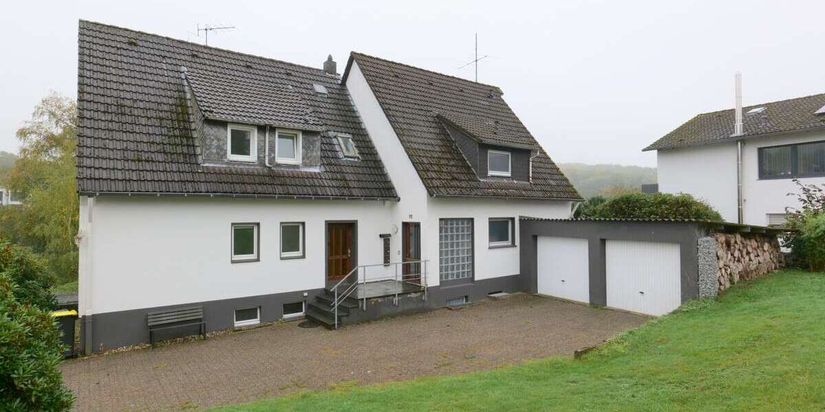 Haus zum Kaufen in Wuppertal 495.000 € 233.81 m² 10 zimmer