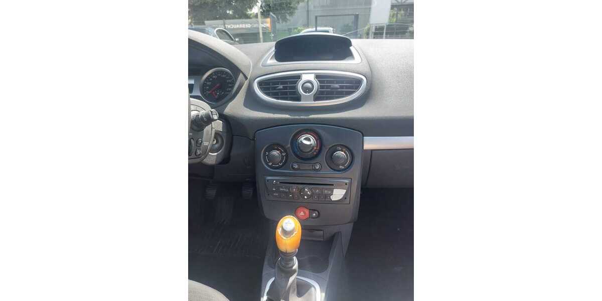 Renault Clio 299.999 km 1.000 &euro; Witten 58454