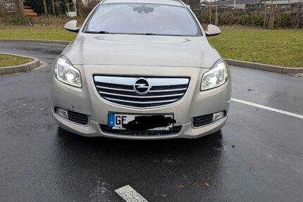 Opel Insignia 136.000 km 5.399 &euro; Gelsenkirchen 45889