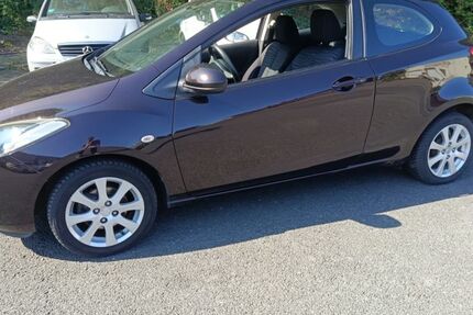 Mazda 2 233.000 km 1.590 &euro; Recklinghausen 45659