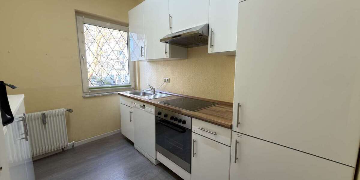 Großes Büro- und Praxisfläche in Hattingens Altstadt mit IT-Raum, LAN, Seminarraum und Gartennutzung - Gewerbeobjekt Hattingen Baak | Angebot:24705235