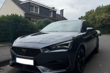 Cupra Leon 61.000 km 24.199 &euro; Hagen 58093