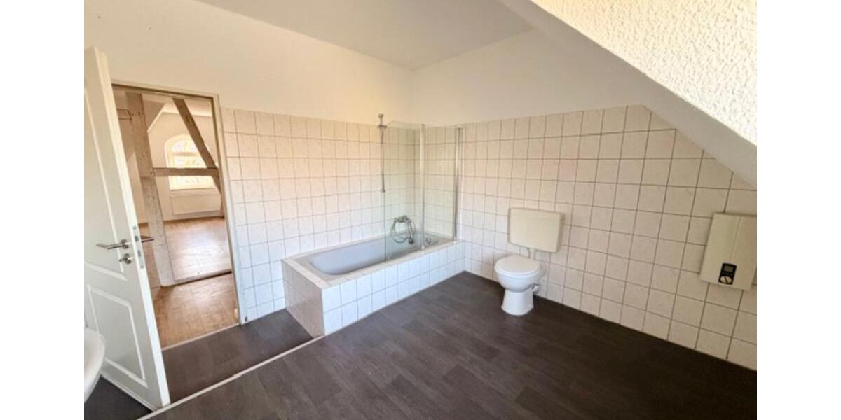 Geräumige 5-Zimmer-Wohnung in Gelsenkirchen-Erle 5 zimmer